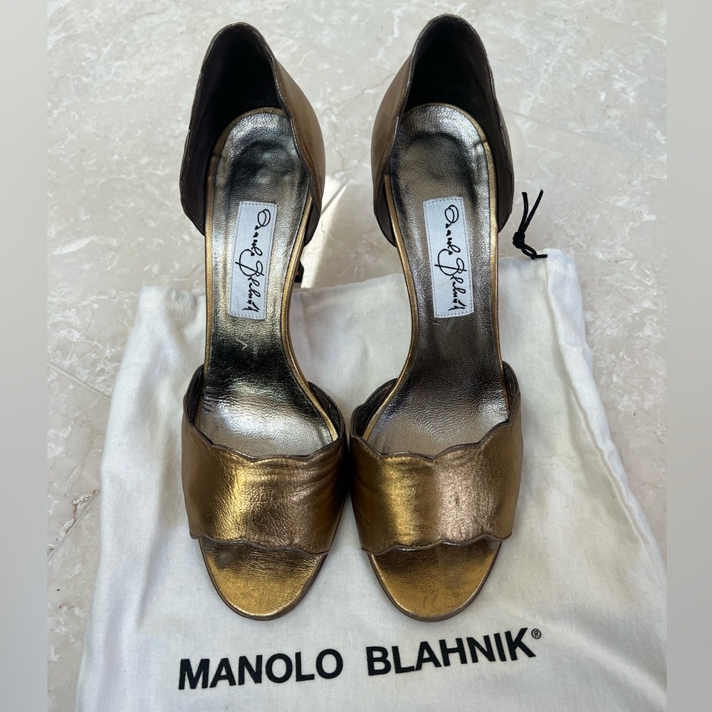 Manolo Blahnik heels metallic bronze gold open toe sandals dust bag